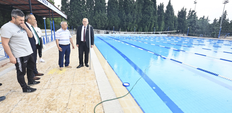 Atatürk Yüzme Havuzu yaza hazır